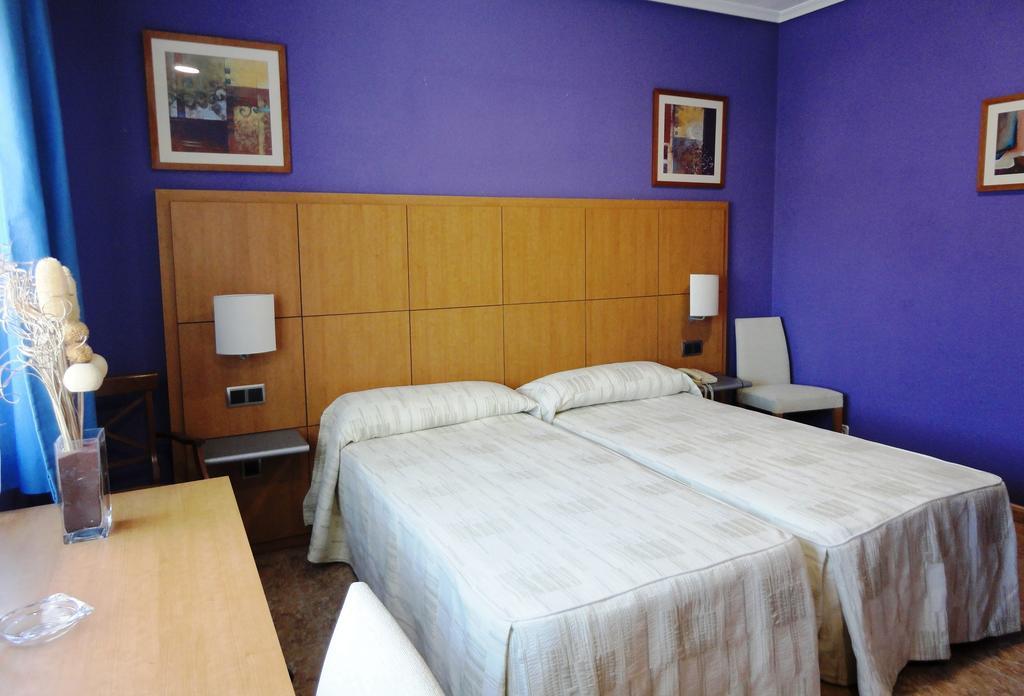 Hotel Mirador Velilla de San Antonio Extérieur photo