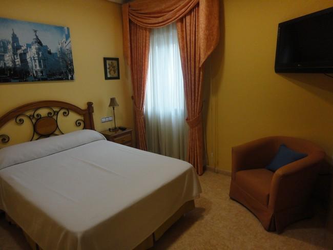 Hotel Mirador Velilla de San Antonio Extérieur photo